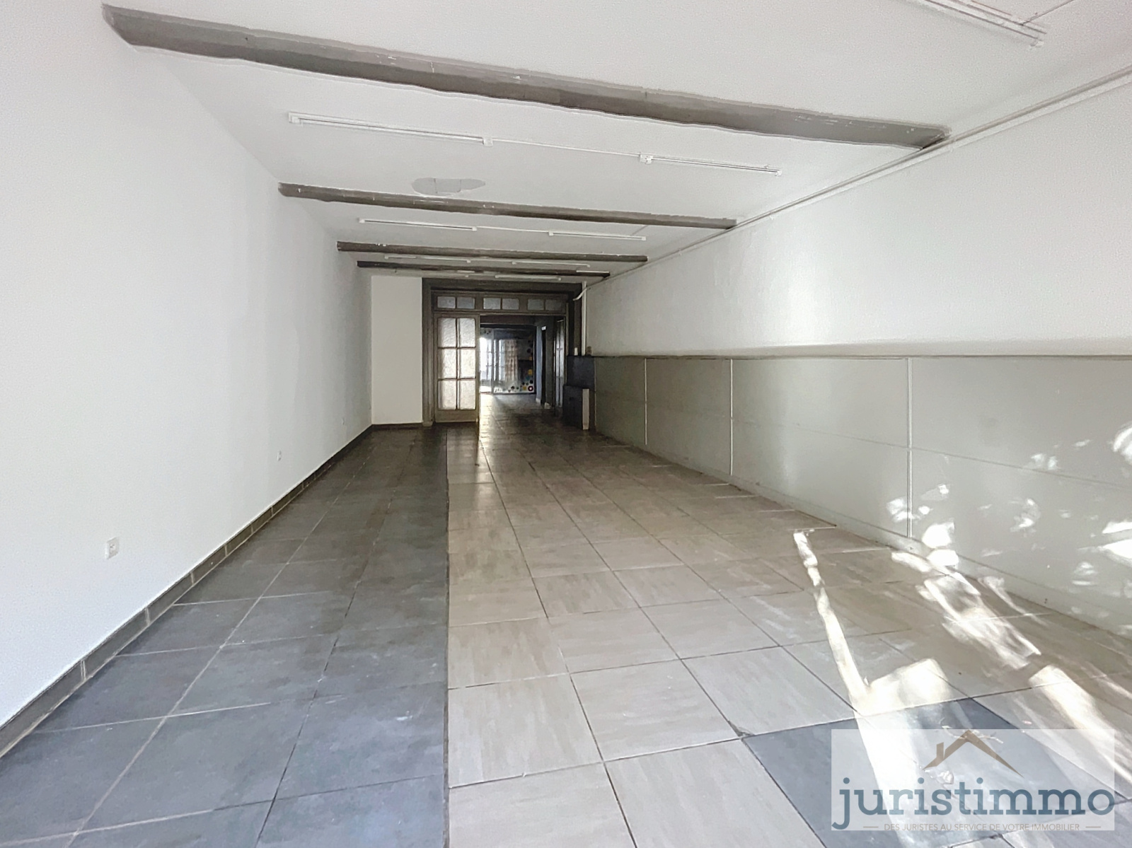 Image_4, Immeuble, Valréas, ref :479