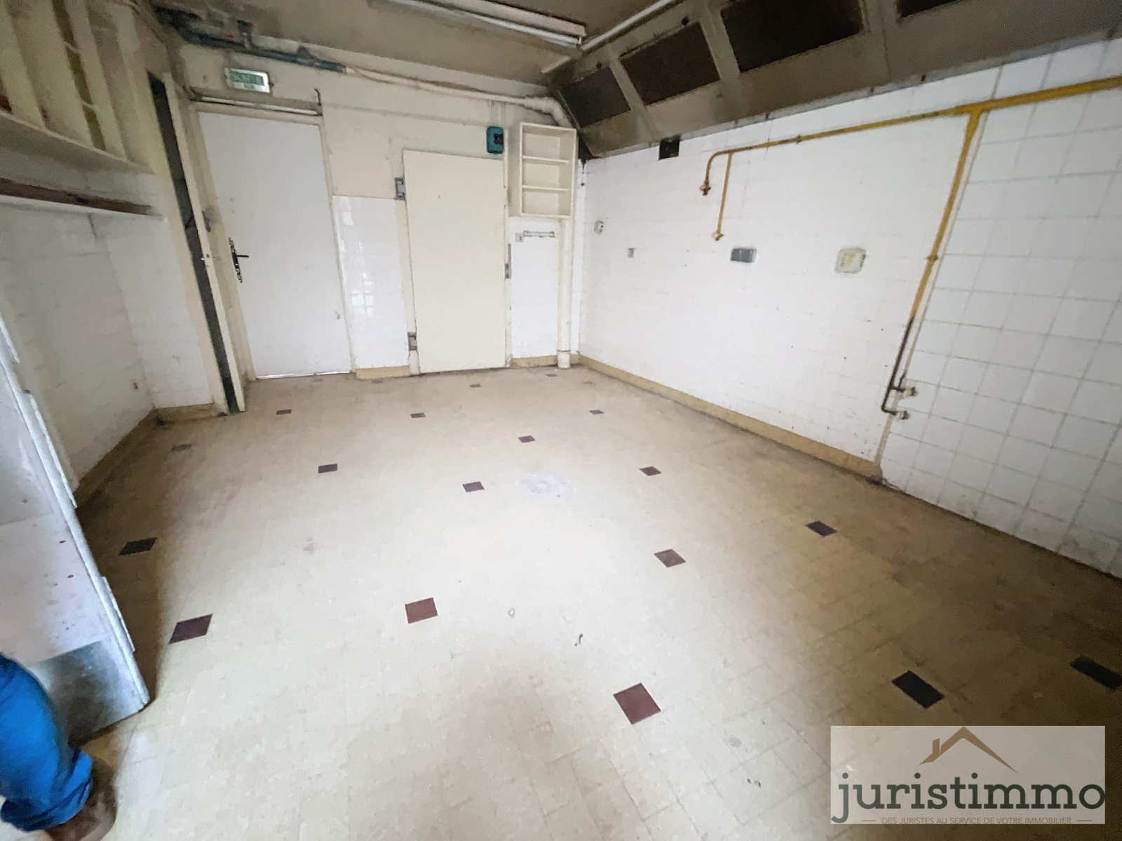 Image_11, Immeuble, Valréas, ref :479