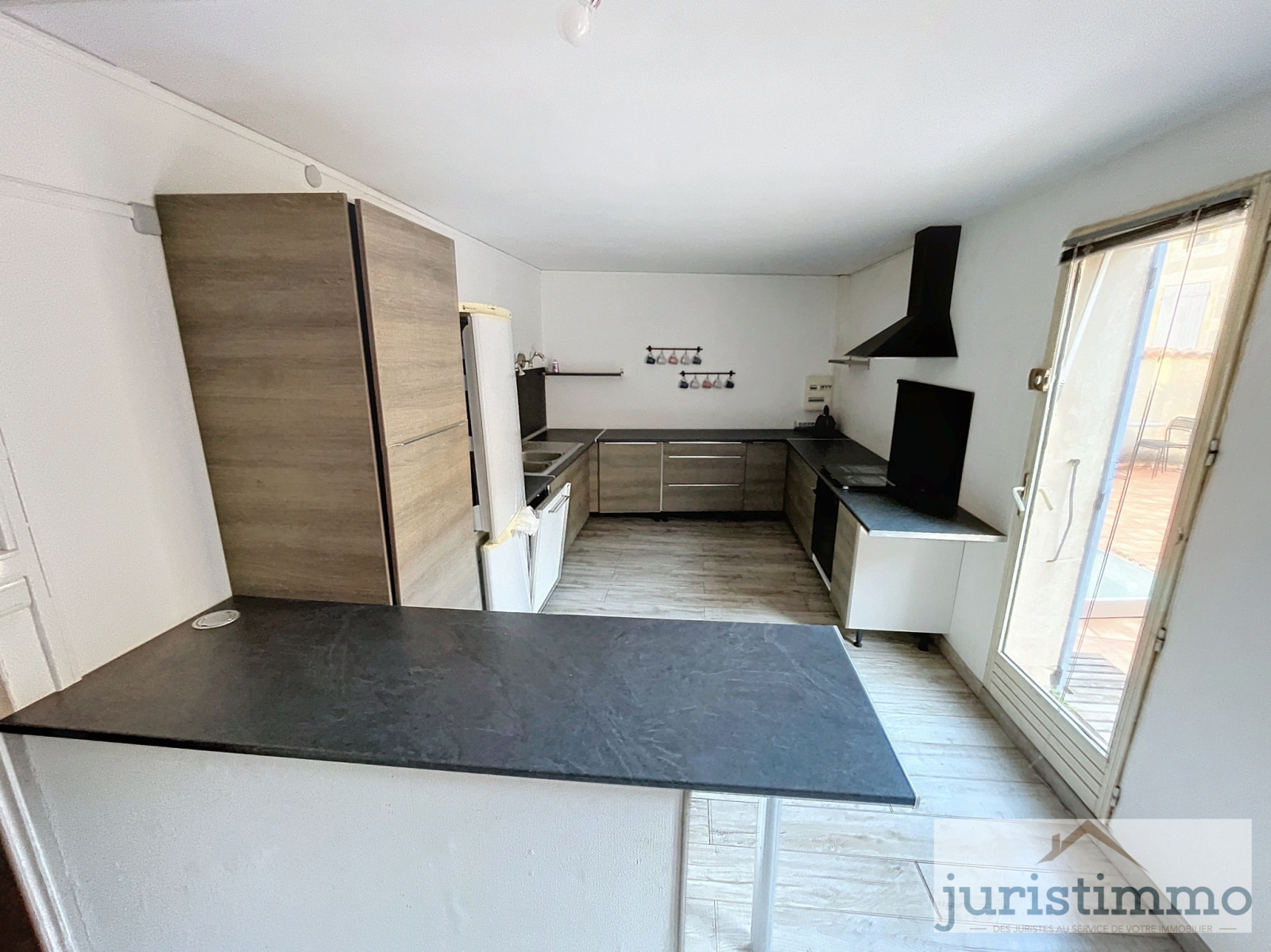 Image_34, Immeuble, Valréas, ref :479