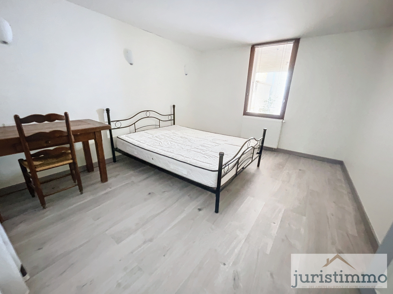 Image_16, Immeuble, Valréas, ref :479