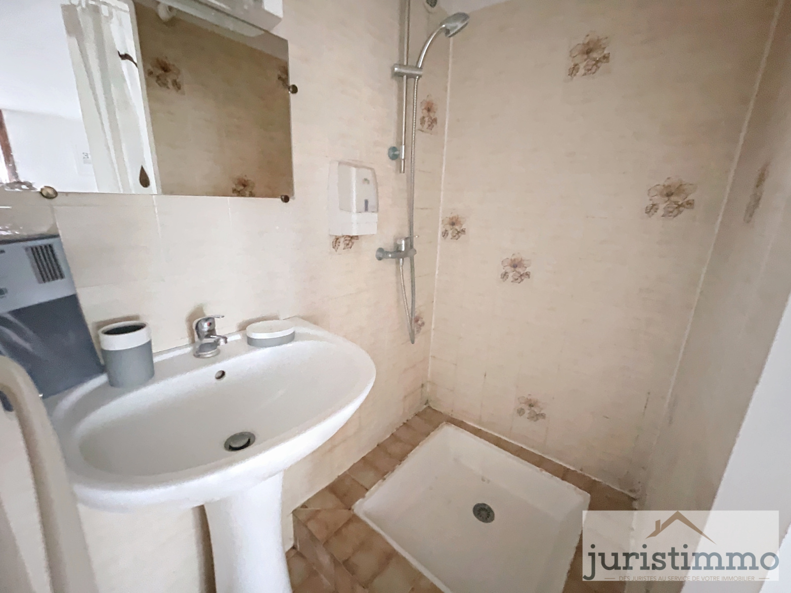 Image_22, Immeuble, Valréas, ref :479