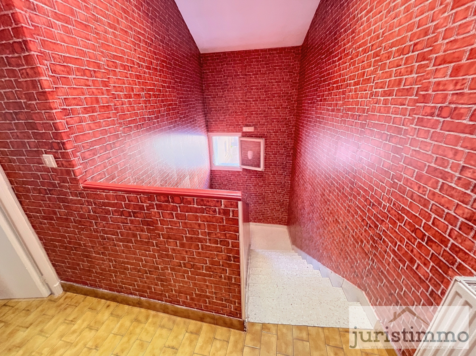 Image_39, Immeuble, Valréas, ref :479