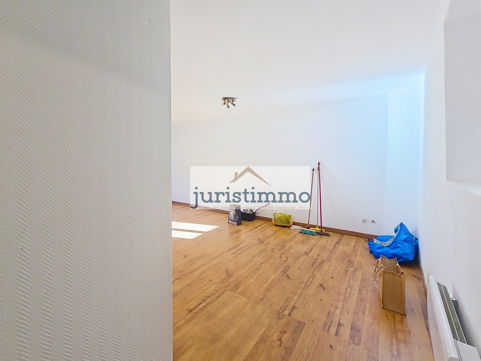 Image_7, Maison, Orange, ref :744