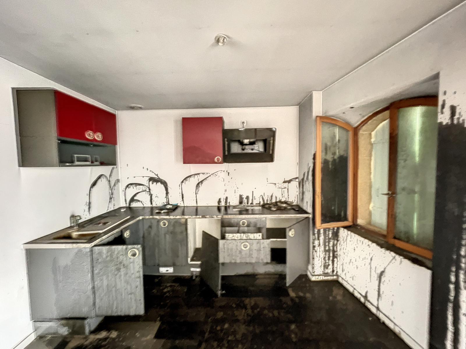 Image_1, Immeuble, Camaret-sur-Aigues, ref :242