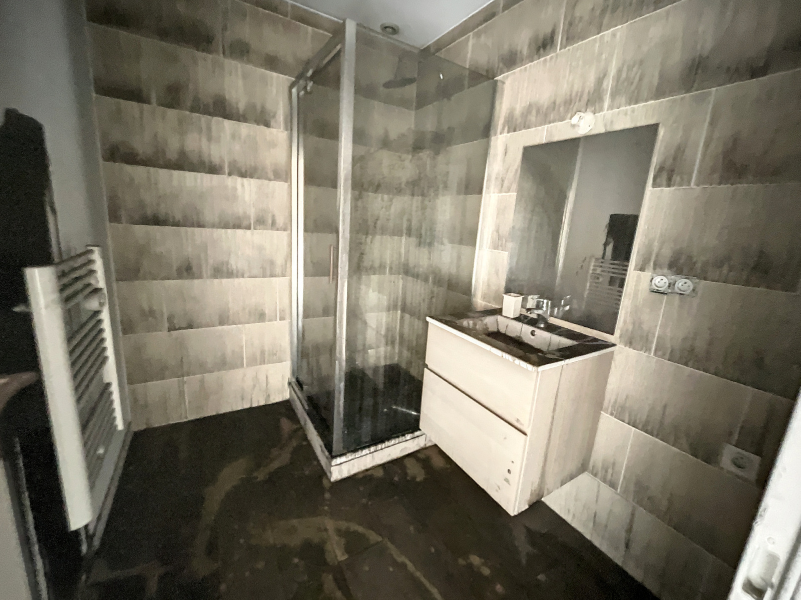 Image_5, Immeuble, Camaret-sur-Aigues, ref :242