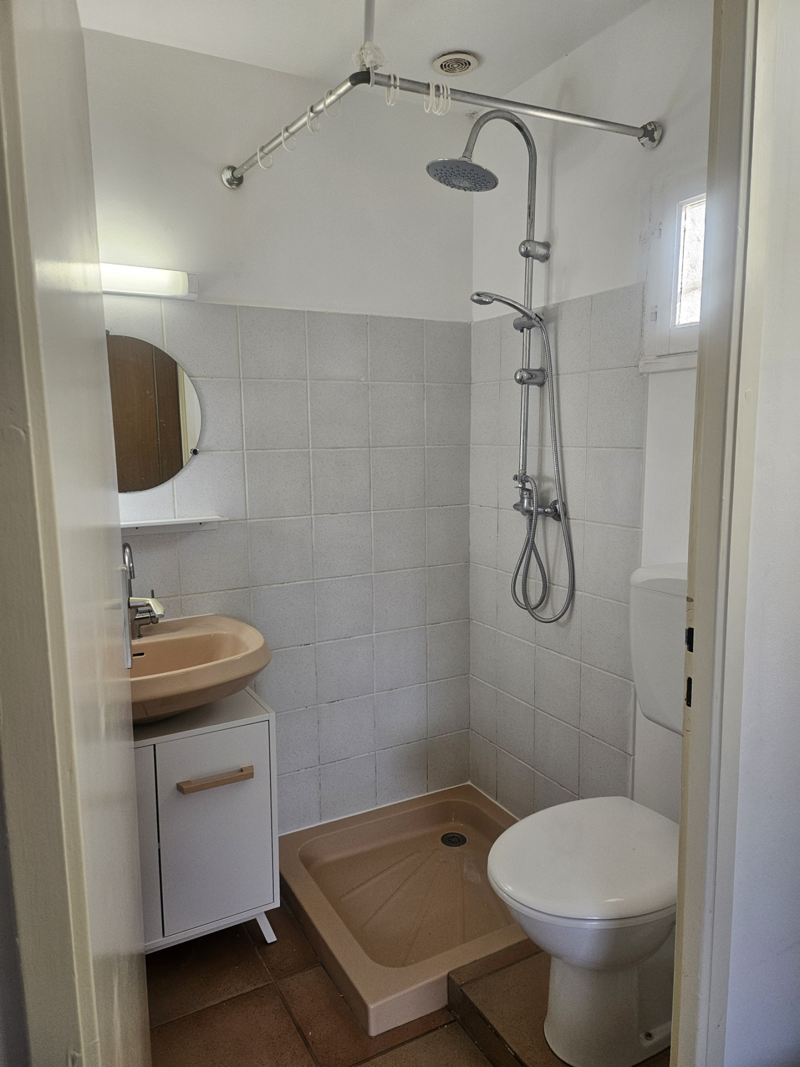 Image_6, Studio, Camaret-sur-Aigues, ref :YS 1