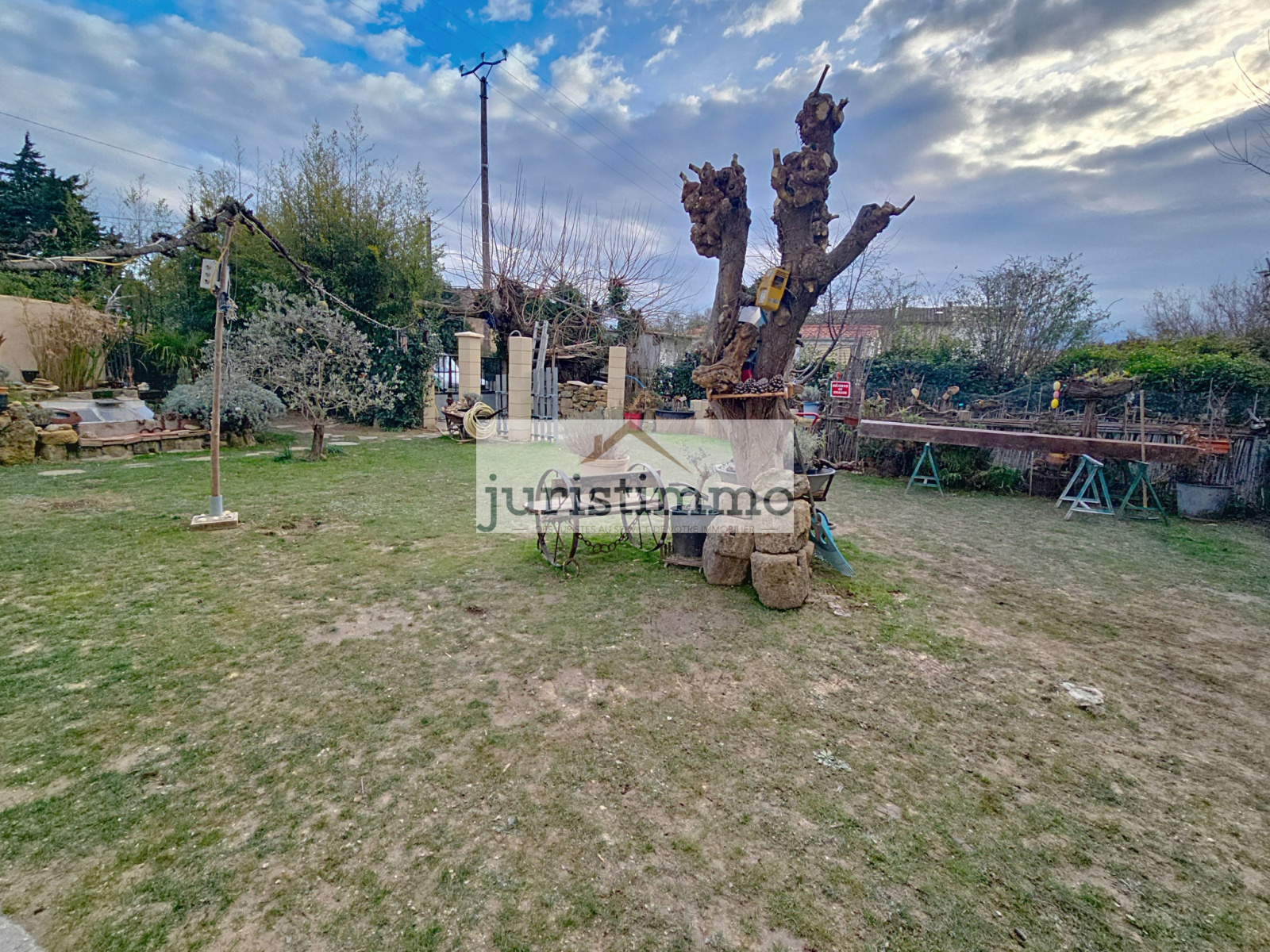 Image_18, Mas, Travaillan, ref :440