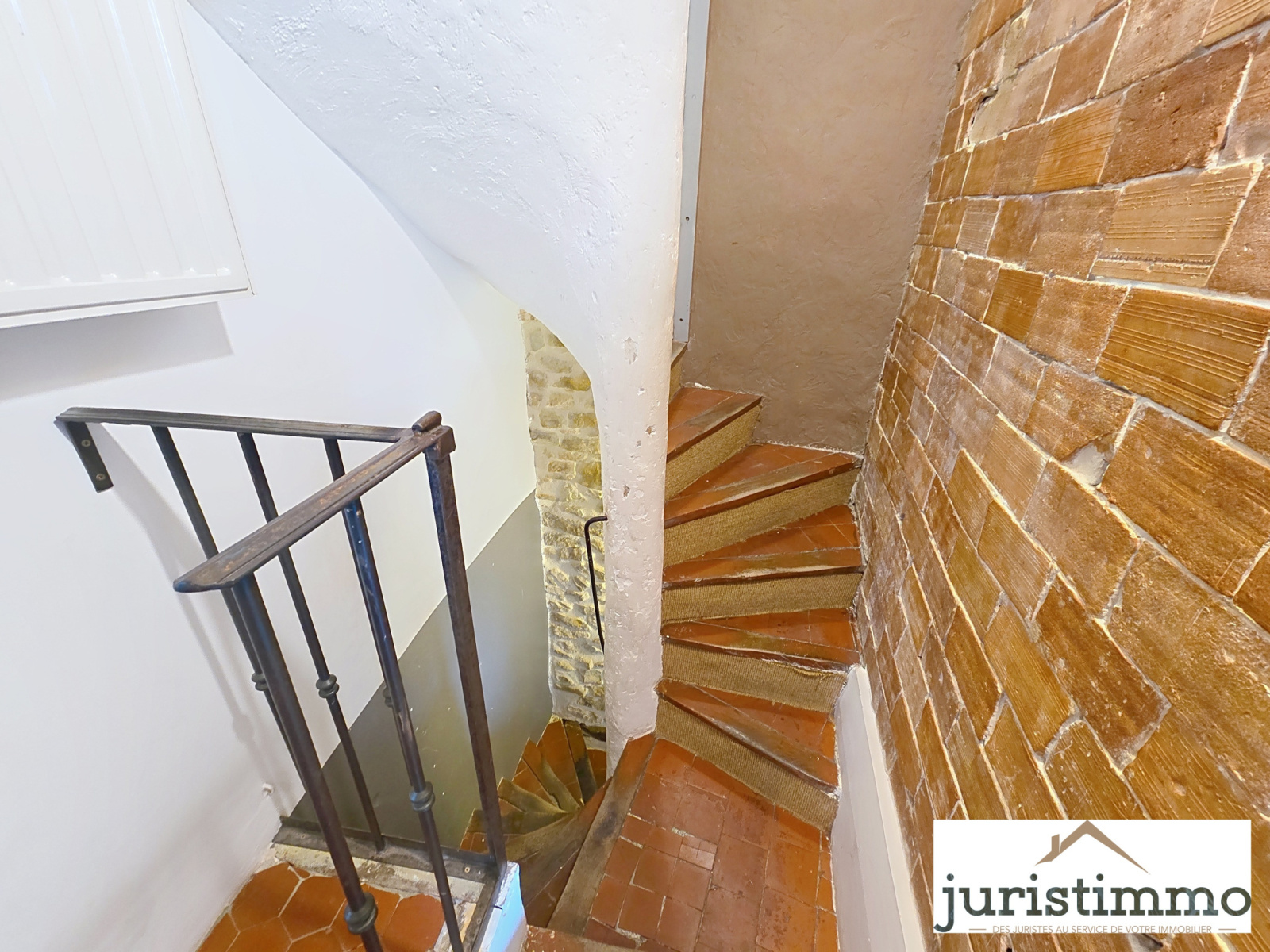 Image_15, Maison de village, Orange, ref :538