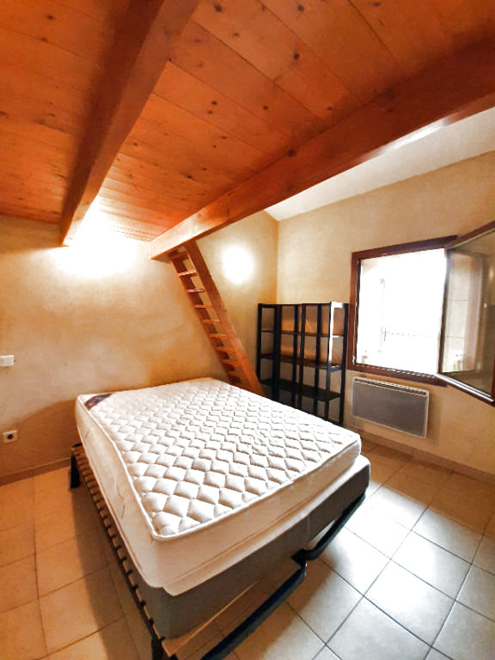 Image_7, Maison, Sainte-Cécile-les-Vignes, ref :00042