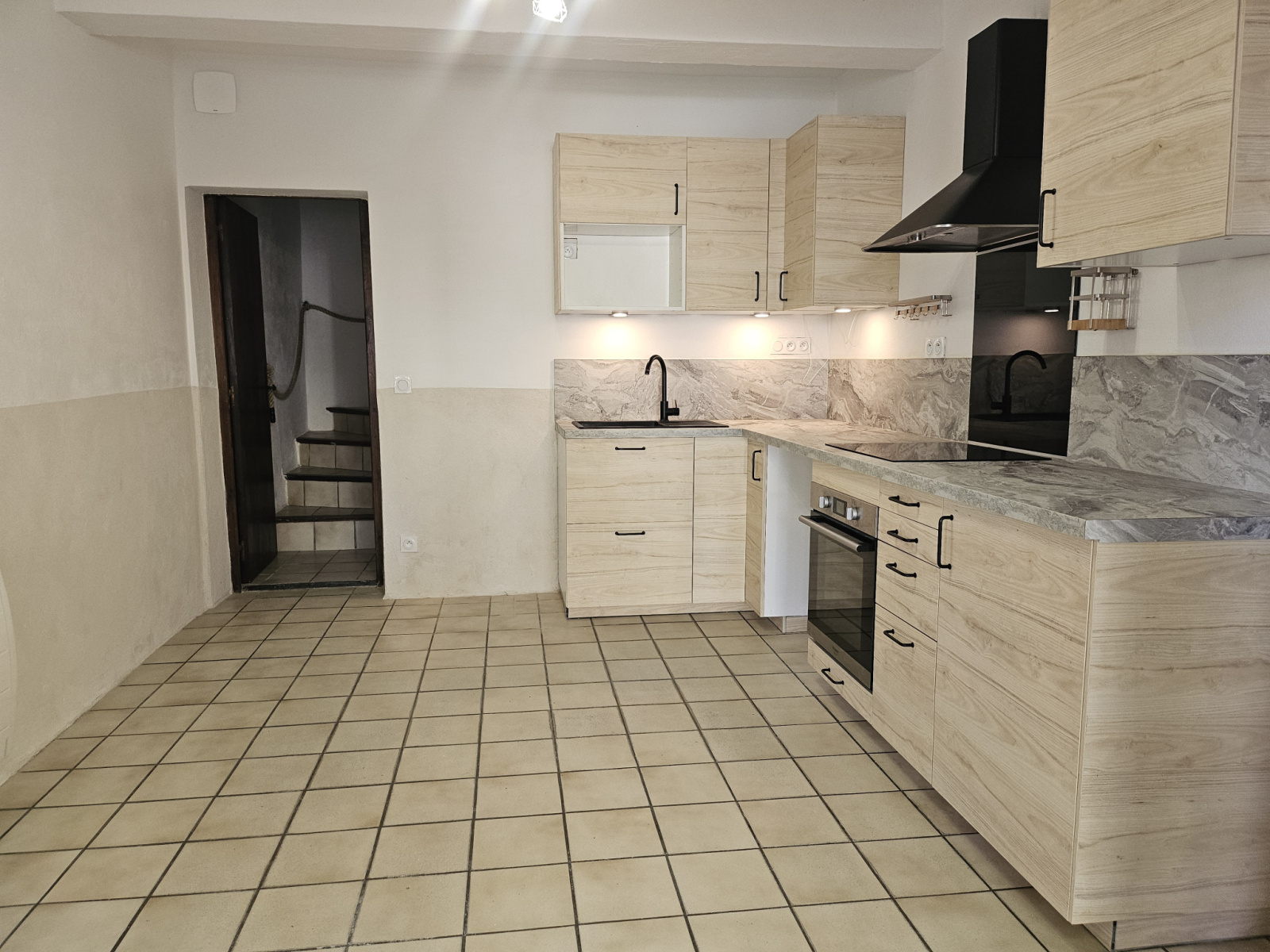 Image_3, Maison de village, Buisson, ref :750 YS