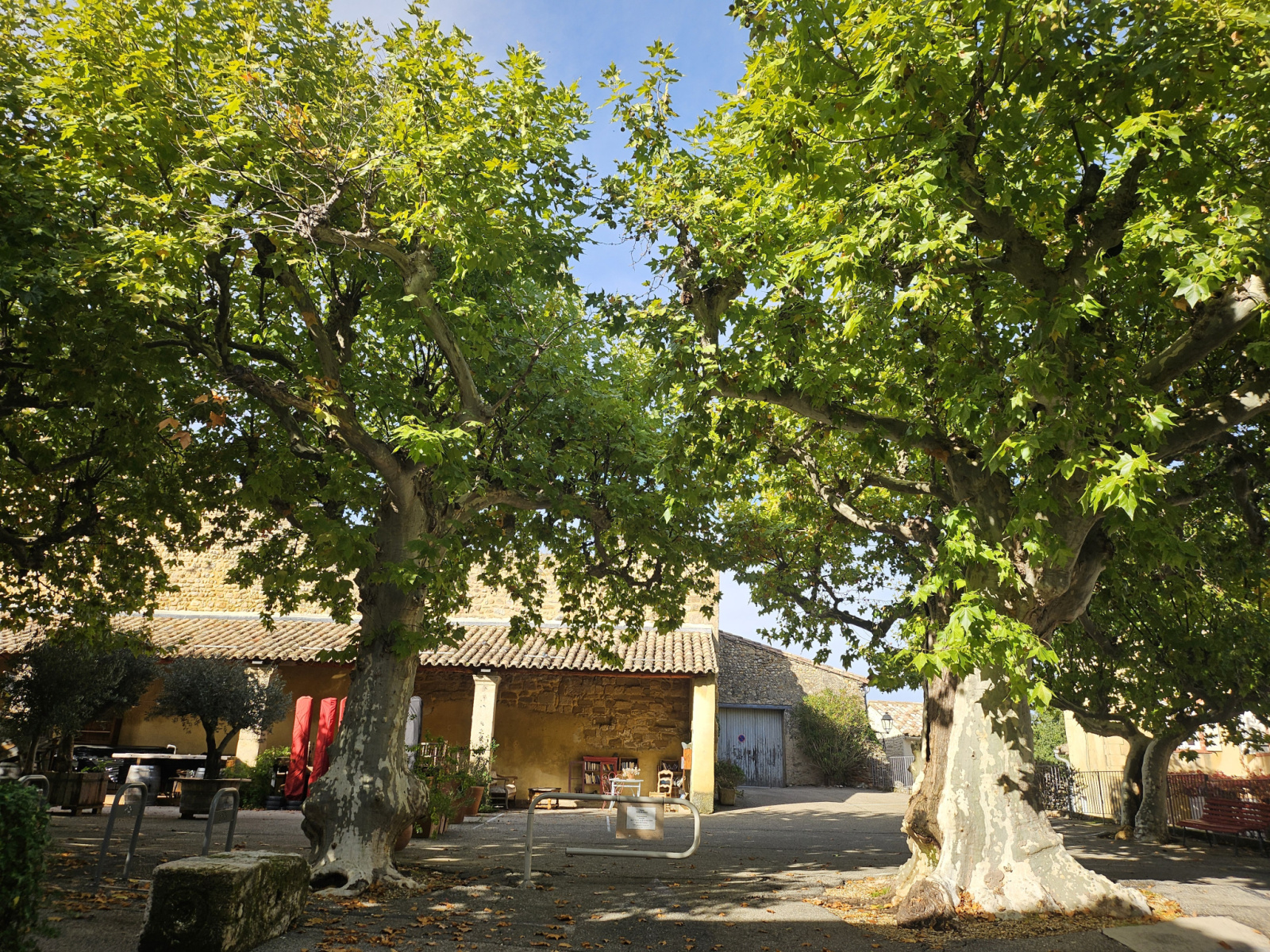 Image_5, Maison de village, Buisson, ref :750 YS
