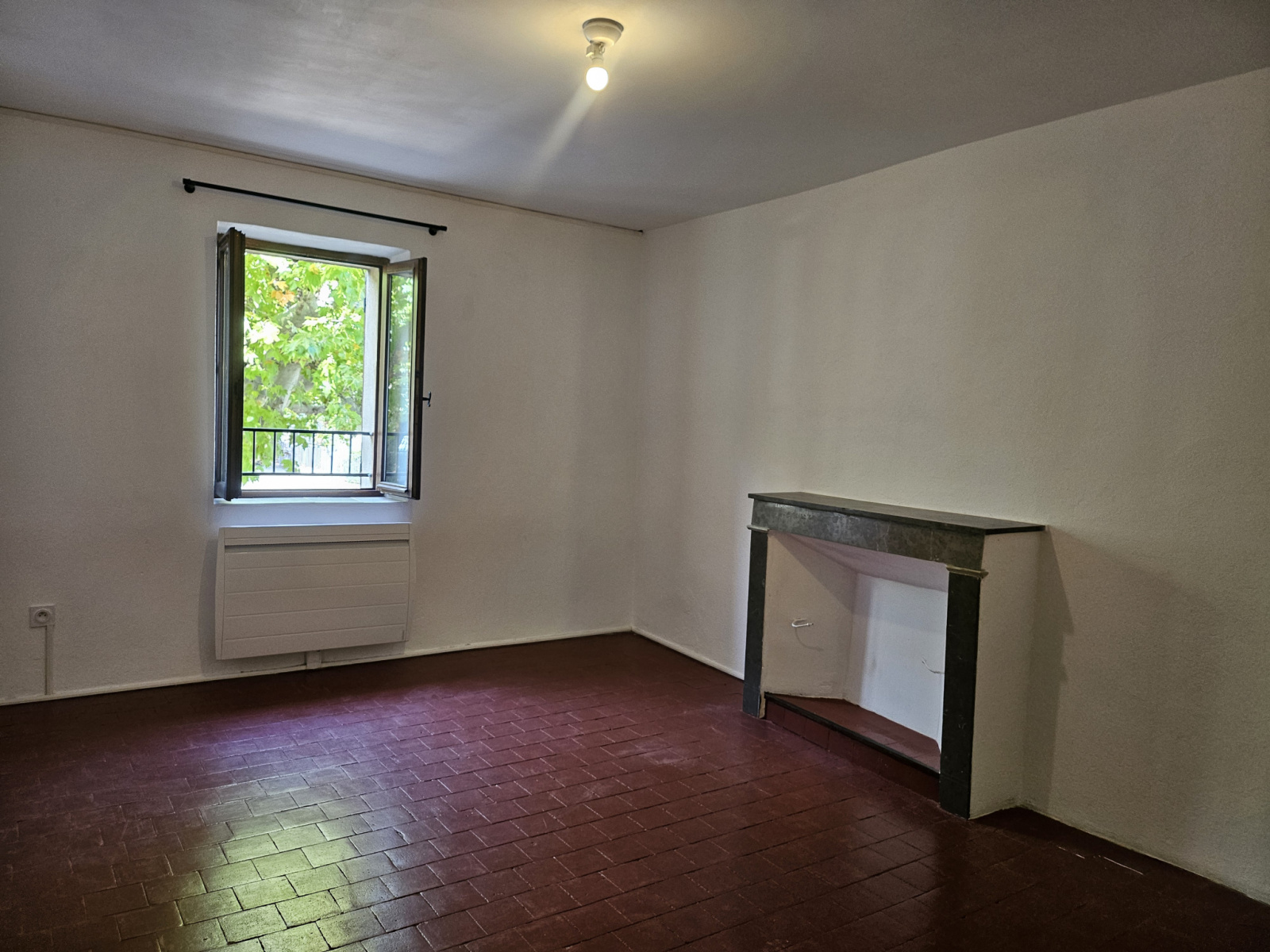 Image_7, Maison de village, Buisson, ref :750 YS