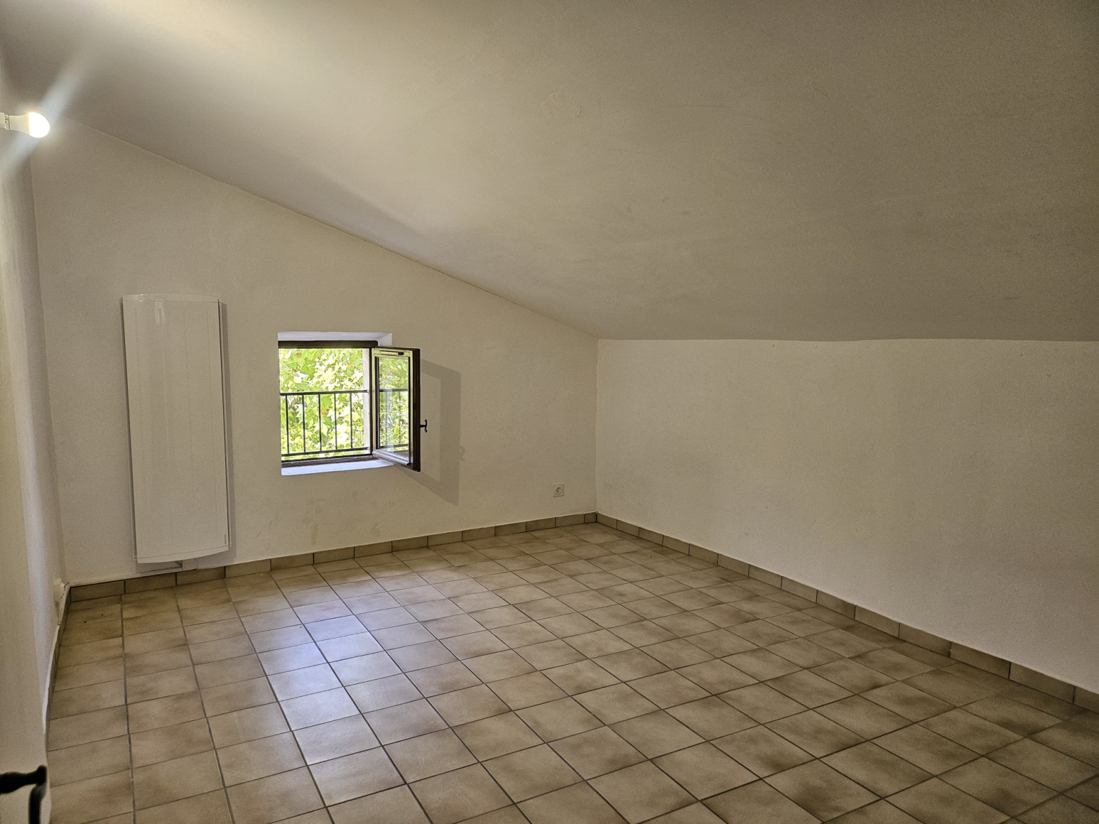 Image_14, Maison de village, Buisson, ref :750 YS