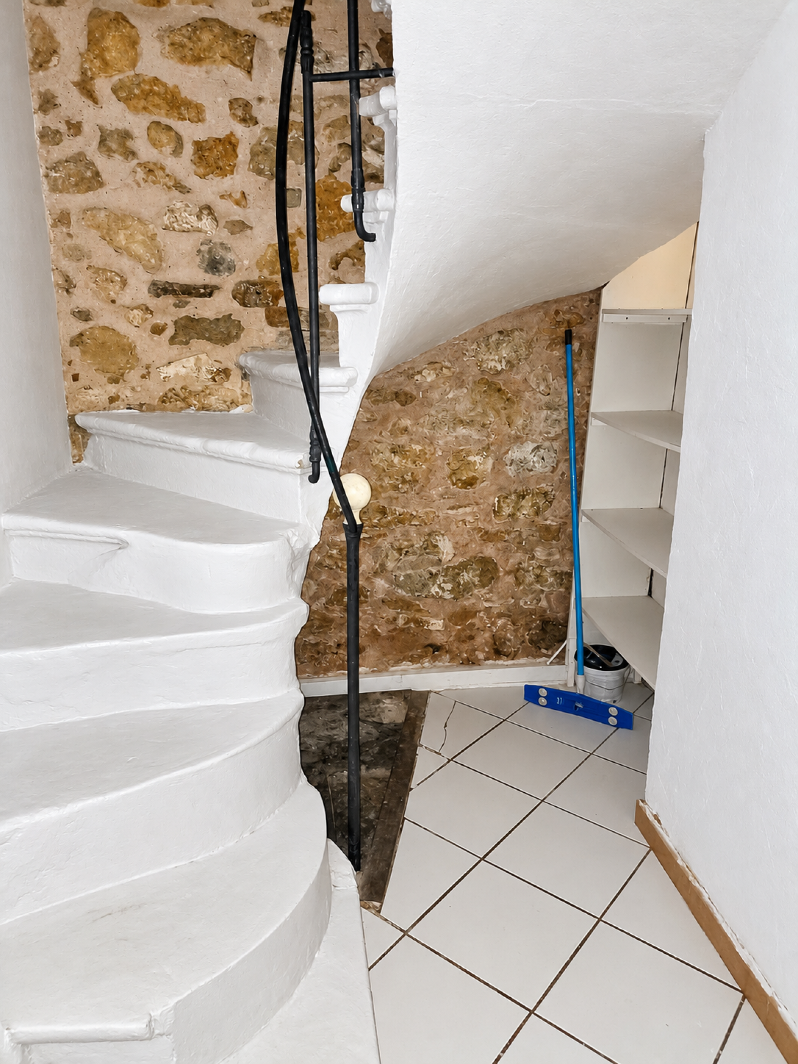 Image_12, Maison de village, Bollène, ref :FONTRAILLE