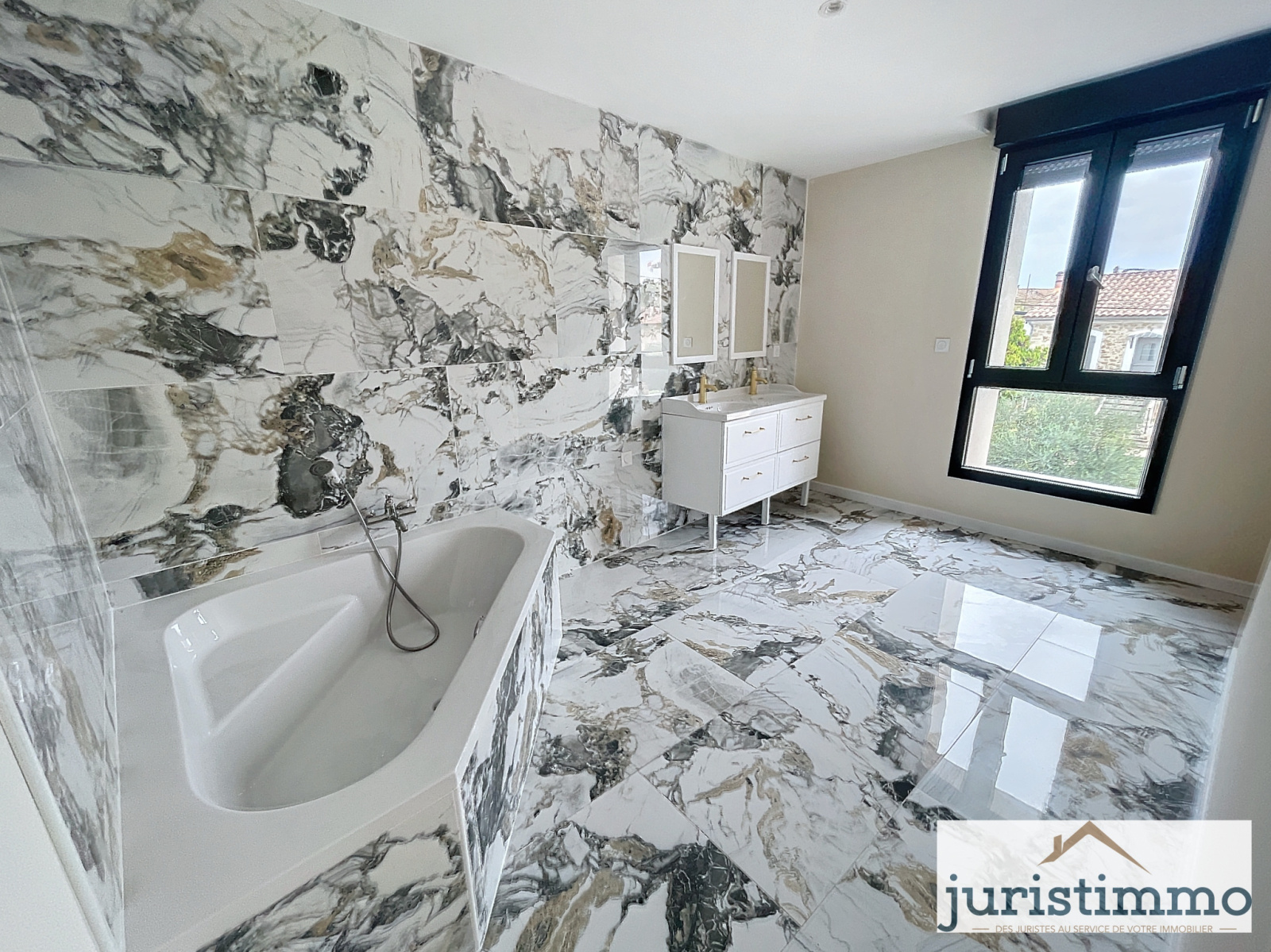 Image_12, Maison, Orange, ref :355