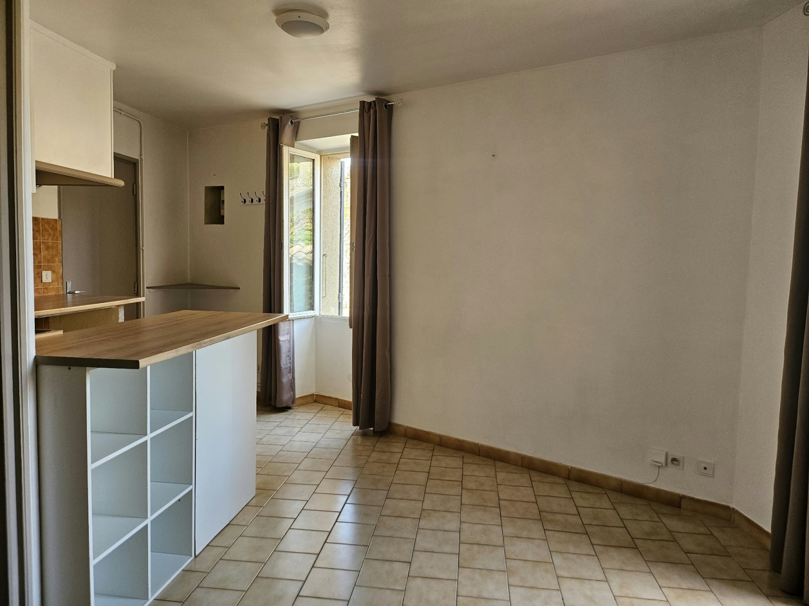 Image_4, Appartement, Sérignan-du-Comtat, ref :743 YS