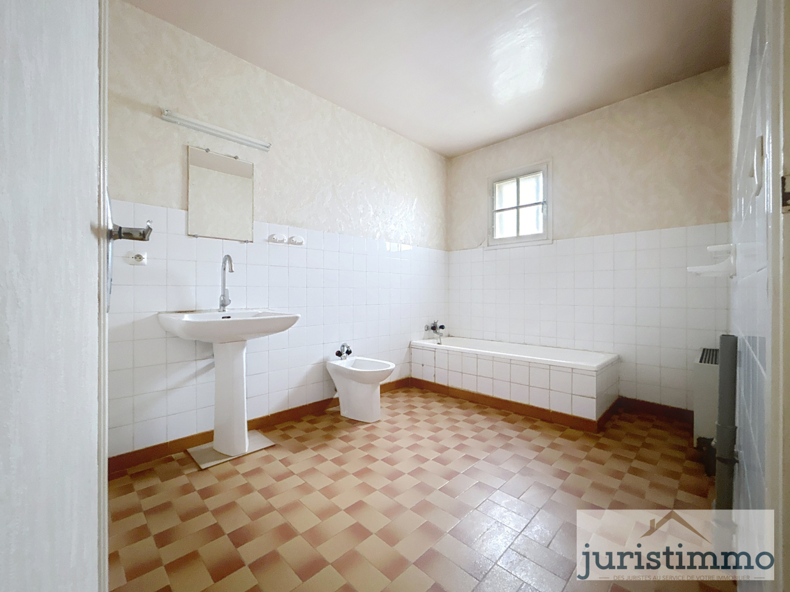 Image_17, Propriete, Mondragon, ref :CALVIER