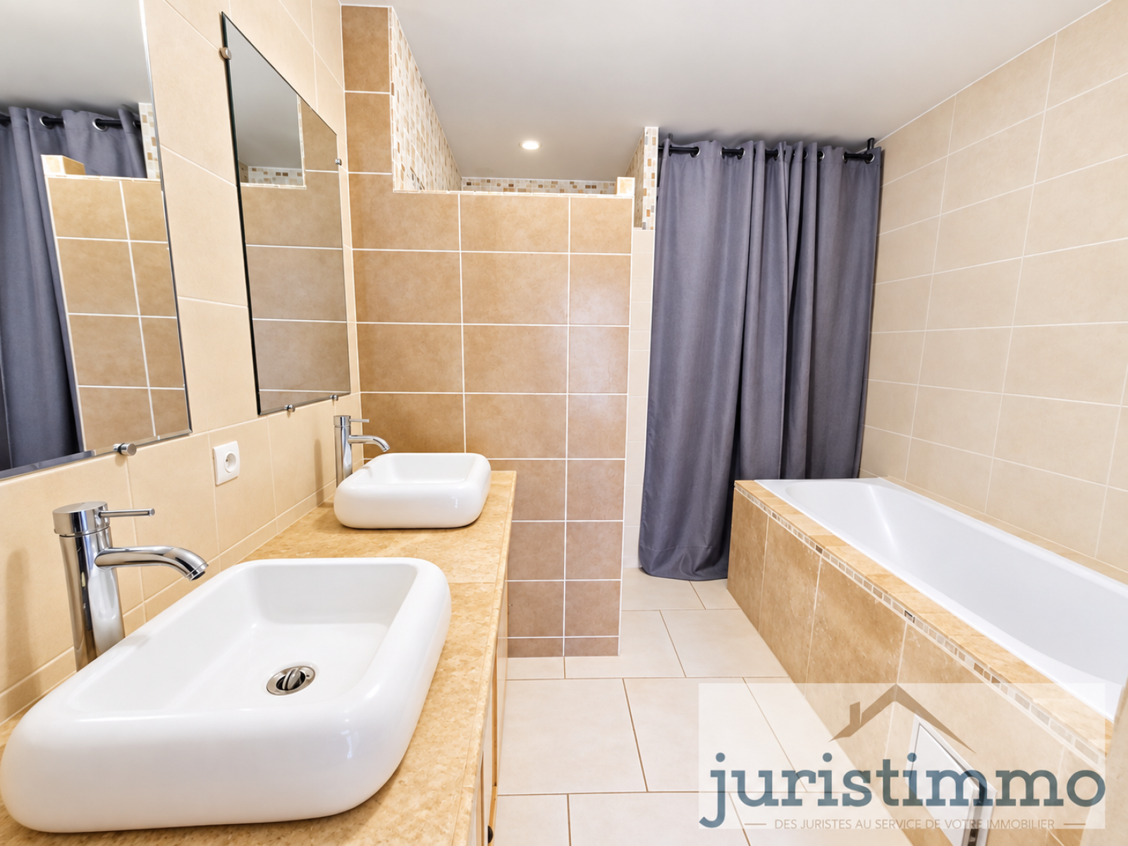 Image_11, Maison, Travaillan, ref :883