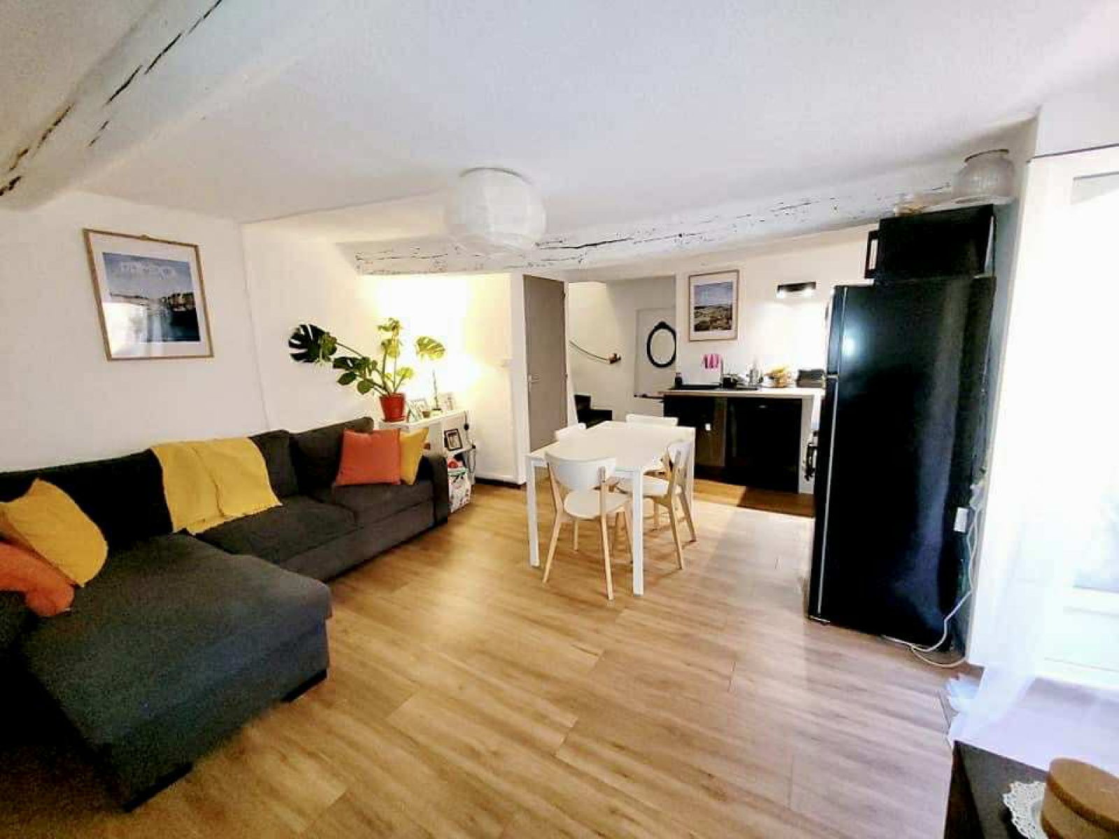 Image_1, Maison de village, Orange, ref :695